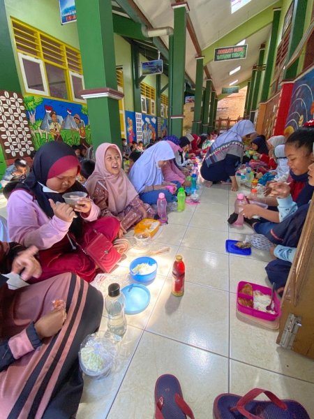 SD Negeri Yogyakarta Kegiatan Latihan Kurban