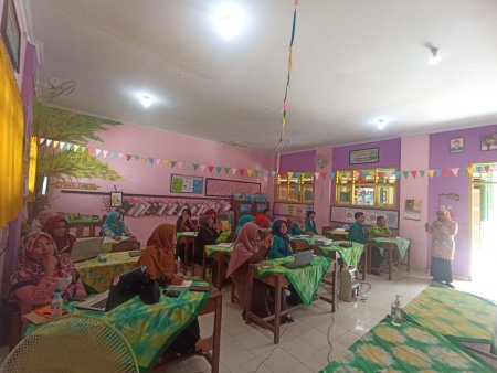 SD Negeri Yogyakarta KKG Internal Guru dan Karyawan SD Jaranan