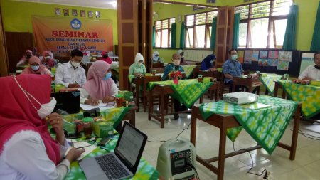 SD Negeri Yogyakarta sosialisasi uji publik rencana kegiatan dan anggaran sekolah RKAS